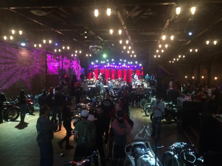 10403046_757647654258488_6147310150814610526_n